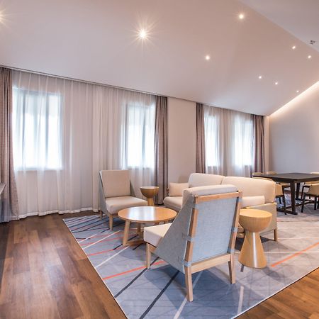Holiday Inn Express Guizhou Qinglong By Ihg Exterior foto